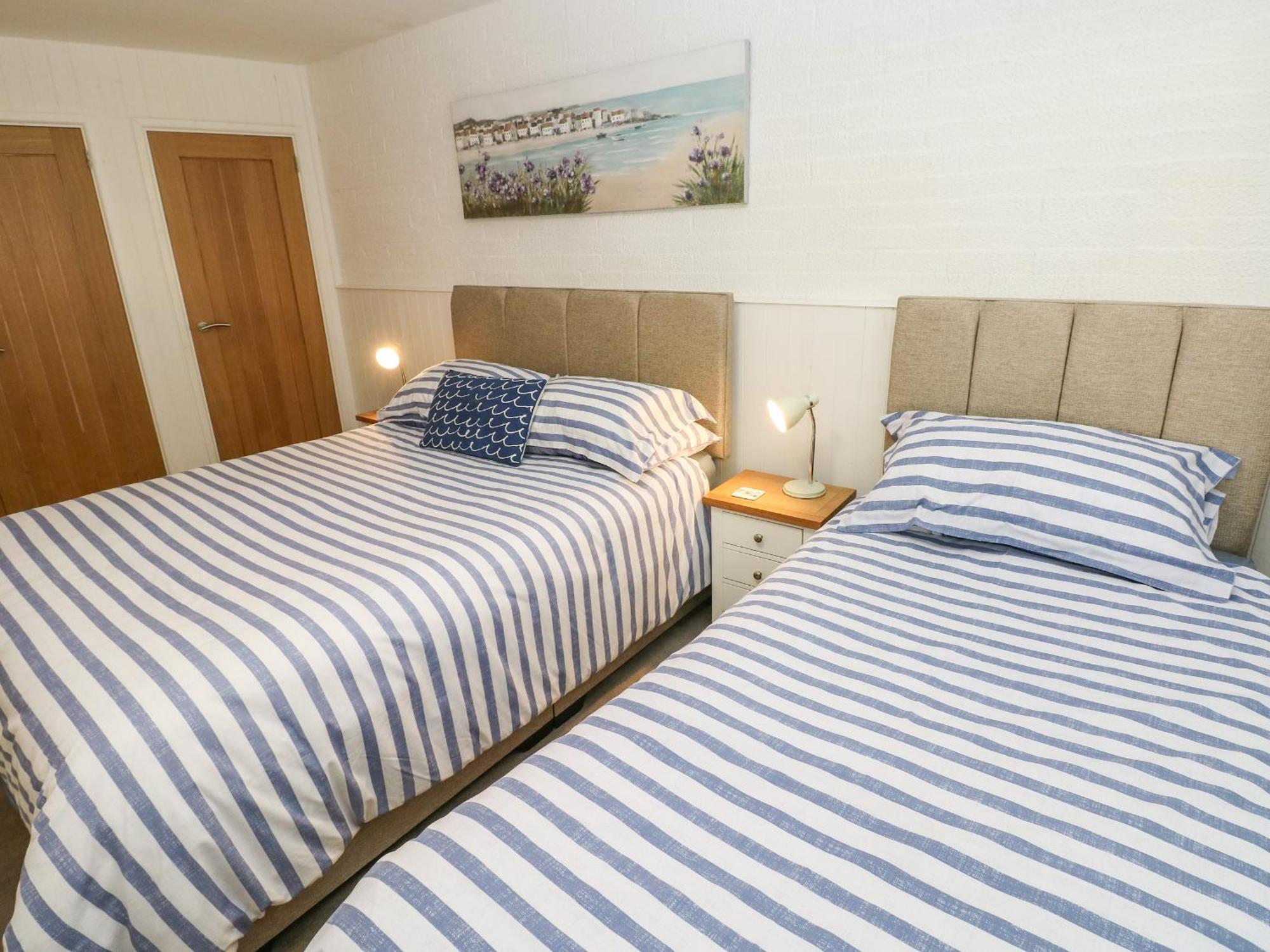 Ferienwohnung Sea Drift Tenby Exterior foto
